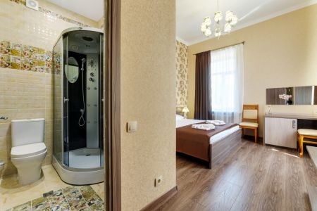 Полулюкс 2-местный с балконом в корпусе 2